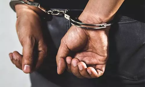 Kannada पुलिस ने कई चोरी के मामलों में शामिल चोर को गिरफ्तार किया Kannada पुलिस ने कई चोरी के मामलों में शामिल चोर को गिरफ्तार किया