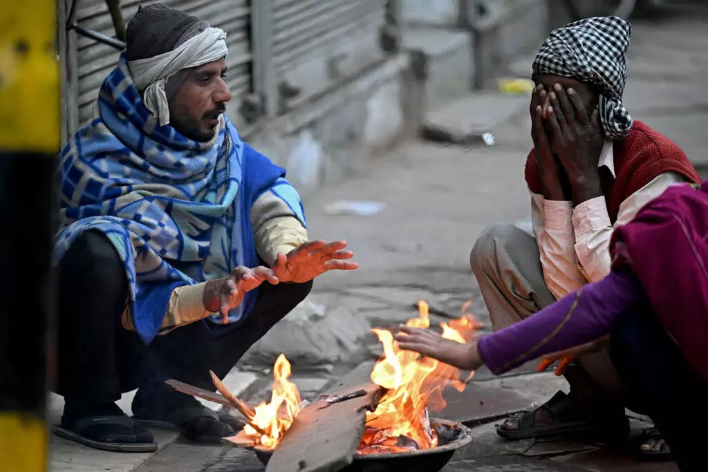 Odisha: भीषण शीतलहर की आशंका, 24 घंटे में तापमान में और गिरावट का अनुमान