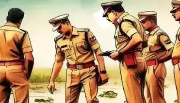 Meerut: पुलिस ने शिक्षक दंपती के घर लूट के एक और आरोपी को गिरफ्तार किया