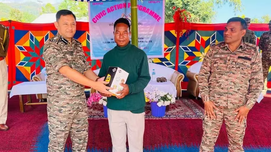 Manipur : सीआरपीएफ बटालियन ने सुदूर कांगपोकपी गांव में आवश्यक सहायता पहुंचाई