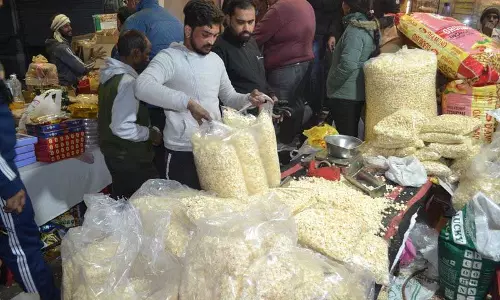Haryana : लोहड़ी की गर्माहट लेकर आएगी एकजुटता की खुशियां Haryana : लोहड़ी की गर्माहट लेकर आएगी एकजुटता की खुशियां