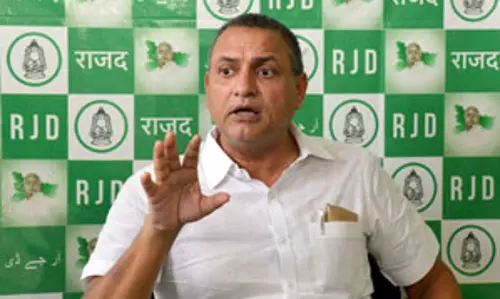 नीतीश के जमाने में वसूली बराबर होती रही, बस एजेंट बदल जाते हैं : सुधाकर सिंह नीतीश के जमाने में वसूली बराबर होती रही, बस एजेंट बदल जाते हैं : सुधाकर सिंह