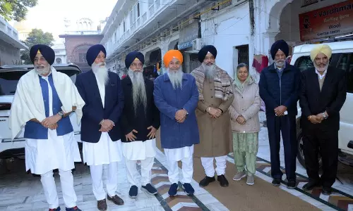 Punjab: अकाली दल के बागियों ने अकाल तख्त जत्थेदार से मुलाकात की मांग की