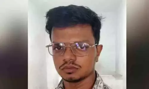 Varkala के मसाज सेंटर में विदेशी महिला का यौन उत्पीड़न: युवक को गिरफ्तार Varkala के मसाज सेंटर में विदेशी महिला का यौन उत्पीड़न: युवक को गिरफ्तार