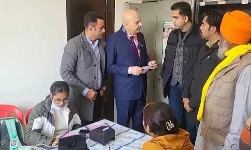 NRI ने अमृतसर गांव में निःशुल्क निदान शिविर का आयोजन किया