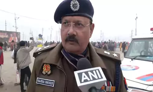 महाकुंभ के लिए 10,000 से अधिक जवान तैनात: UP Police महाकुंभ के लिए 10,000 से अधिक जवान तैनात: UP Police