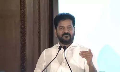 Revanth ने विश्वविद्यालय की राजनीति में छात्रों की सक्रिय भागीदारी का आह्वान किया