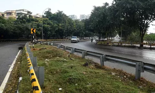 प्रशासन ने गमाडा अधिकारियों से Mohali रोड पर तीखे मोड़ हटाने को कहा प्रशासन ने गमाडा अधिकारियों से Mohali रोड पर तीखे मोड़ हटाने को कहा