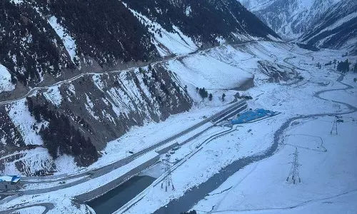 Ganderbal के निवासियों को उम्मीद है कि ज़ेड-मोड़ सुरंग से पर्यटन को बढ़ावा मिलेगा
