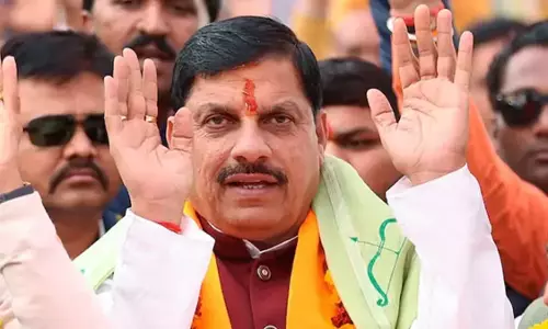 सरकार धार्मिक शहरों में शराब पर प्रतिबंध लगाने की योजना बना रही है- CM Mohan Yadav सरकार धार्मिक शहरों में शराब पर प्रतिबंध लगाने की योजना बना रही है- CM Mohan Yadav