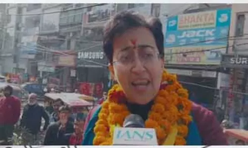 दिल्ली के लोगों के दिल में केजरीवाल जी बसते हैं : आतिशी