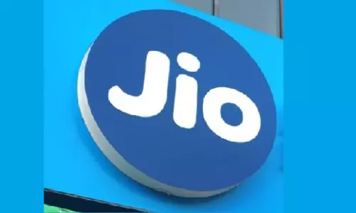 Jio यूजर्स सिर्फ 49 रुपये में पूरे दिन अनलिमिटेड डेटा का कर सकते हैं इस्तेमाल Jio यूजर्स सिर्फ 49 रुपये में पूरे दिन अनलिमिटेड डेटा का कर सकते हैं इस्तेमाल