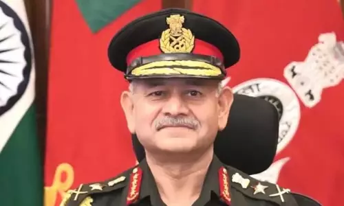 Manipur : भारतीय सेना प्रमुख ने पूर्वोत्तर भारत में सुरक्षा Manipur : भारतीय सेना प्रमुख ने पूर्वोत्तर भारत में सुरक्षा
