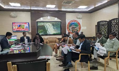Bundi: राजस्व प्रकरणों का शत-प्रतिशत निस्तारण सुनिश्चित करें अधिकारी – जिला कलेक्‍टर