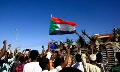 सूडानी सेना ने अर्धसैनिक बलों पर Sudan में पनबिजली बांध को निशाना बनाने का आरोप लगाया