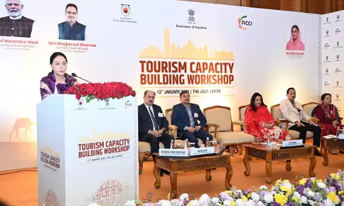Jaipur : टूर ऑपरेटरों, होम स्टे मालिकों, होटलों और पर्यटक गाइडों के लिए आयोजित Jaipur : टूर ऑपरेटरों, होम स्टे मालिकों, होटलों और पर्यटक गाइडों के लिए आयोजित