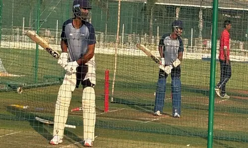 गुजरात टाइटन्स ने आगामी  IPL 2025 की तैयारियाँ शुरू कीं