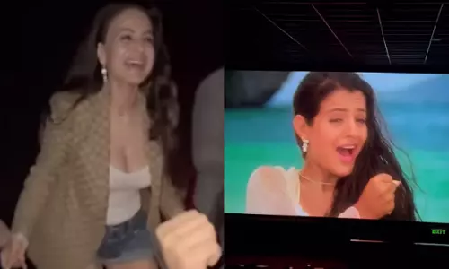 अमीषा पटेल ने कहो ना प्यार है के आइकॉनिक हुक स्टेप को किया रिक्रिएट, देखें VIDEO...