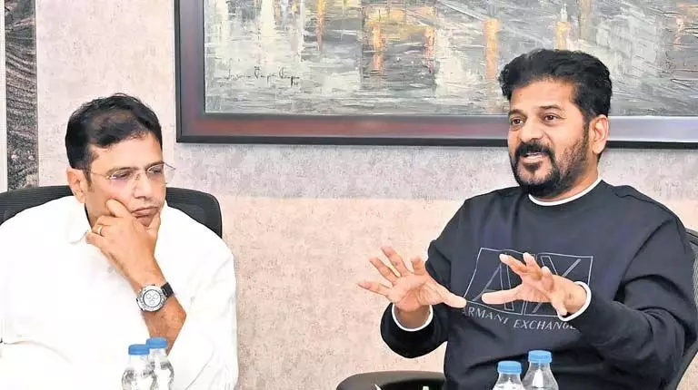 CM Revanth Reddy ने वर्ष 2024 में निवेशकों द्वारा की गई प्रतिबद्धताओं की समीक्षा की