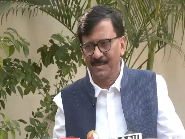 Sanjay Raut ने मोहन भागवत पर निशाना साधा