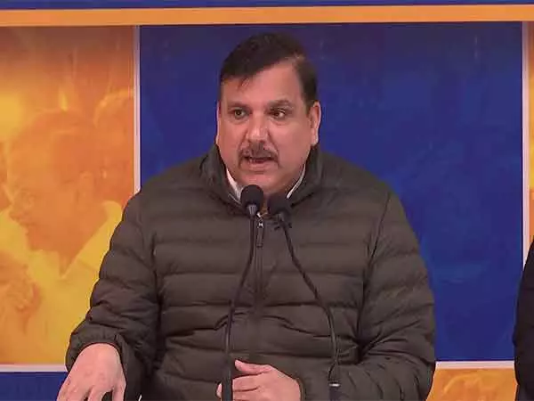 आचार संहिता के उल्लंघन के लिए प्रवेश वर्मा जिम्मेदार, DM और SHO दोनों को निलंबित किया जाना चाहिए: आप के संजय सिंह आचार संहिता के उल्लंघन के लिए प्रवेश वर्मा जिम्मेदार, DM और SHO दोनों को निलंबित किया जाना चाहिए: आप के संजय सिंह