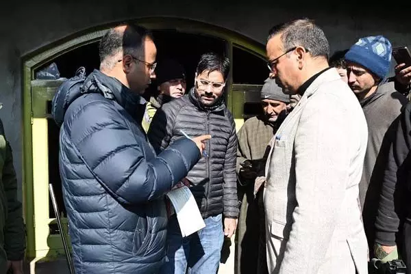 Shopian प्रशासन ने सैदपोरा अग्नि पीड़ितों को तत्काल राहत प्रदान की