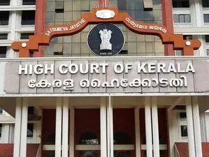 Kerala HC ने अभिनेत्री उत्पीड़न मामले में आभूषण व्यवसायी बॉबी चेम्मनूर को जमानत दी