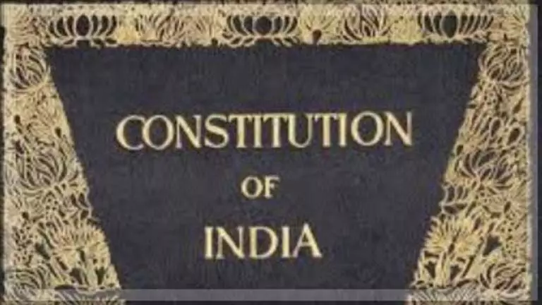 कांग्रेस-BJP ने संविधान पर अपना रुख उजागर करने के लिए अभियान शुरू किया