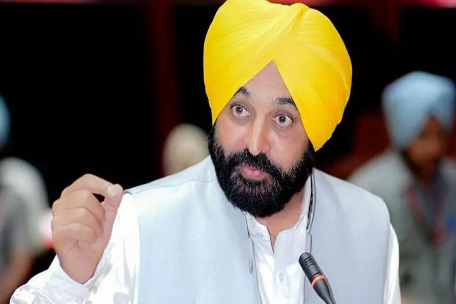 Punjab CM ने प्रख्यात लेखक सुरजीत पातर के नाम पर केंद्र की घोषणा की