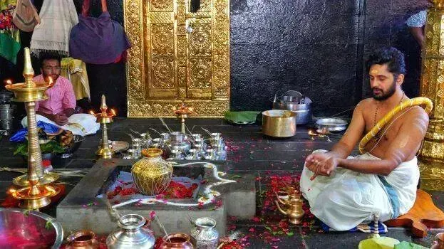 हजारों भगवान अयप्पा भक्त दर्शन की प्रतीक्षा कर रहे हैं; मकरविलक्कु आज