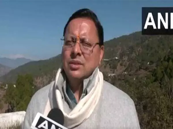 CM धामी ने पौड़ी बस दुर्घटना में मृतकों के परिवारों को 5-5 लाख रुपये देने की घोषणा की