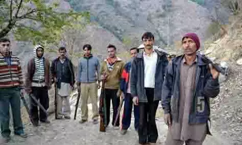 जम्मू के सीमावर्ती क्षेत्रों में सेना वीडीजी को प्रशिक्षण दे रही