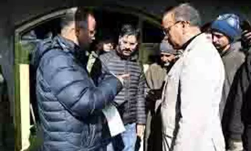 शोपियां प्रशासन ने सैदपोरा अग्नि पीड़ितों को तत्काल राहत प्रदान की