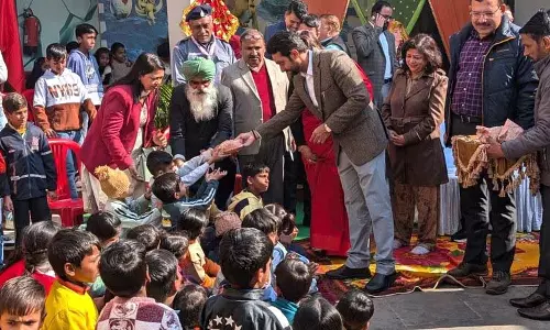 Haryana में धूमधाम से मनाई गई लोहड़ी