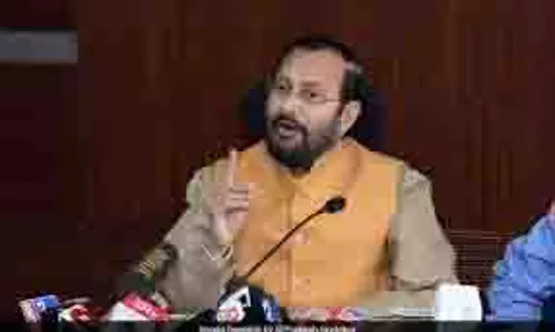जेकेएसए प्रतिनिधिमंडल ने मंत्री जावेद डार से मुलाकात की, छात्रों के मुद्दे उठाए