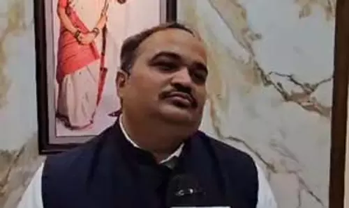 उमर अब्दुल्ला भाजपा की बी टीम बन गए हैं : आनंद दुबे