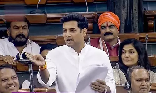 Maharashtra: नगर निगम चुनावों से पहले संगठनात्मक सुधार पर ध्यान केंद्रित कर रही