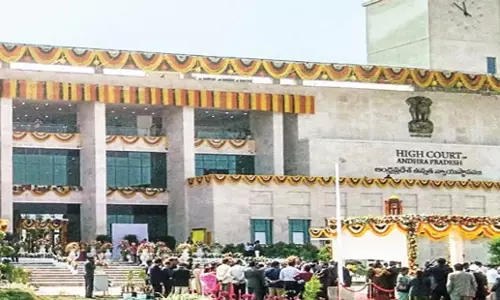 Andhra: जगन ने डीएसपी रैंक के अधिकारी को शामिल करने की मांग को लेकर हाईकोर्ट का रुख किया