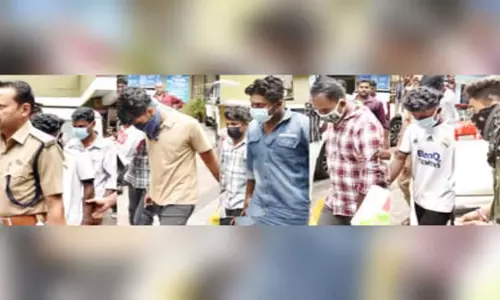 Kerala: पथानामथिट्टा में नाबालिग लड़की का यौन शोषण