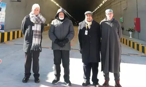 Jammu: चमकता कश्मीर चमकता भारत के लिए जरूरी