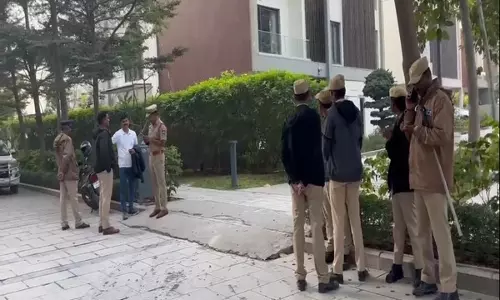 BRS के कार्यकारी अध्यक्ष केटीआर को सात अन्य लोगों के साथ घर में नजरबंद किया गया, पार्टी का दावा