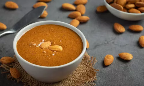 Almond Soup Recipe: घर पर बनाएं स्वादिष्ट बादाम सूप Almond Soup Recipe: घर पर बनाएं स्वादिष्ट बादाम सूप