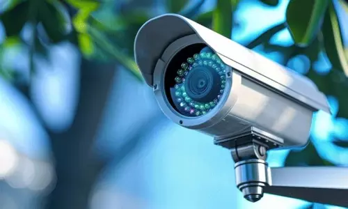 केरल: अस्पताल की सुरक्षा के लिए CCTV, स्वास्थ्य विभाग ने सुझाव को नजरअंदाज केरल: अस्पताल की सुरक्षा के लिए CCTV, स्वास्थ्य विभाग ने सुझाव को नजरअंदाज