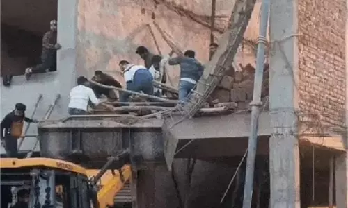 Punjab: निर्माणाधीन शोरूम की दूसरी मंजिल का लेंटर  गिरा, एक मजदुर की मौत