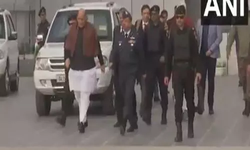 Rajnath Singh वेटरन्स डे मनाने के लिए जम्मू-कश्मीर के अखनूर के लिए रवाना हुए