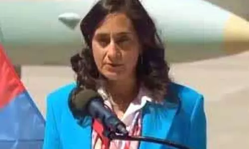 भारतीय मूल की सांसद अनीता आनंद कनाडा के प्रधानमंत्री पद की दौड़ से बाहर