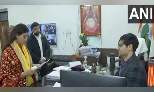 दिल्ली विधानसभा चुनाव: कांग्रेस उम्मीदवार Alka Lamba ने कालकाजी सीट से नामांकन दाखिल किया दिल्ली विधानसभा चुनाव: कांग्रेस उम्मीदवार Alka Lamba ने कालकाजी सीट से नामांकन दाखिल किया