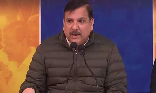 आचार संहिता के उल्लंघन के लिए प्रवेश वर्मा जिम्मेदार, DM और SHO दोनों को निलंबित किया जाना चाहिए: आप के संजय सिंह आचार संहिता के उल्लंघन के लिए प्रवेश वर्मा जिम्मेदार, DM और SHO दोनों को निलंबित किया जाना चाहिए: आप के संजय सिंह