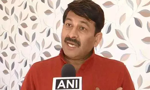 BJP नेता मनोज तिवारी ने कहा, दिल्ली ने अरविंद केजरीवाल का भ्रष्ट चेहरा पहचान लिया BJP नेता मनोज तिवारी ने कहा, दिल्ली ने अरविंद केजरीवाल का भ्रष्ट चेहरा पहचान लिया