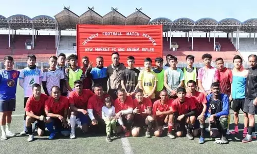 न्यू मार्केट एफसी Kohima और एआर ने मैत्रीपूर्ण फुटबॉल मैच का आयोजन किया न्यू मार्केट एफसी Kohima और एआर ने मैत्रीपूर्ण फुटबॉल मैच का आयोजन किया